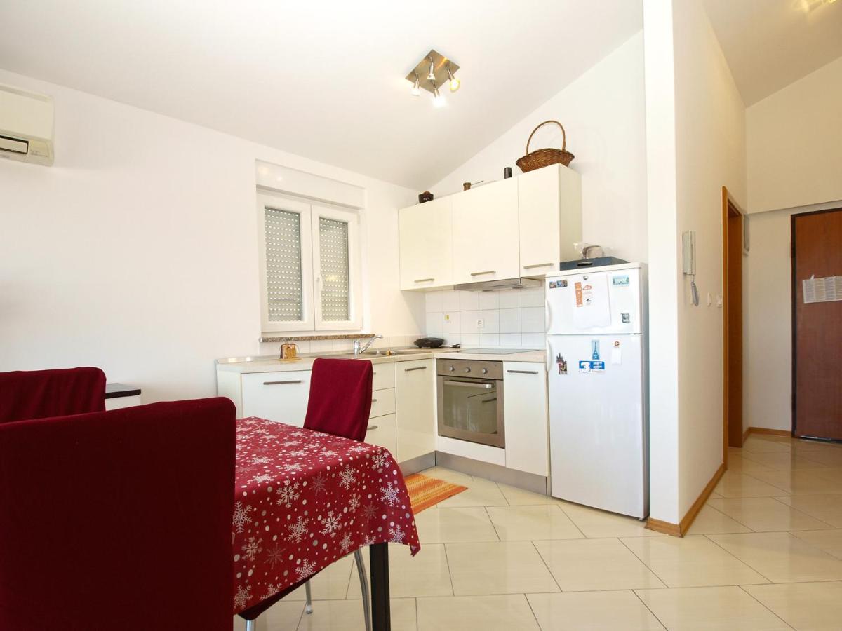 Apartments Majda 1932 Fažana Esterno foto