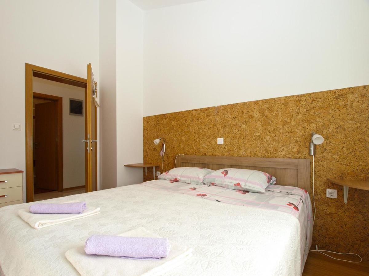 Apartments Majda 1932 Fažana Esterno foto