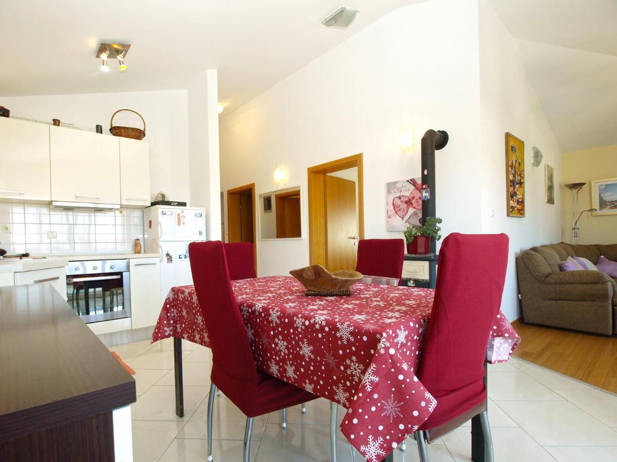 Apartments Majda 1932 Fažana Esterno foto