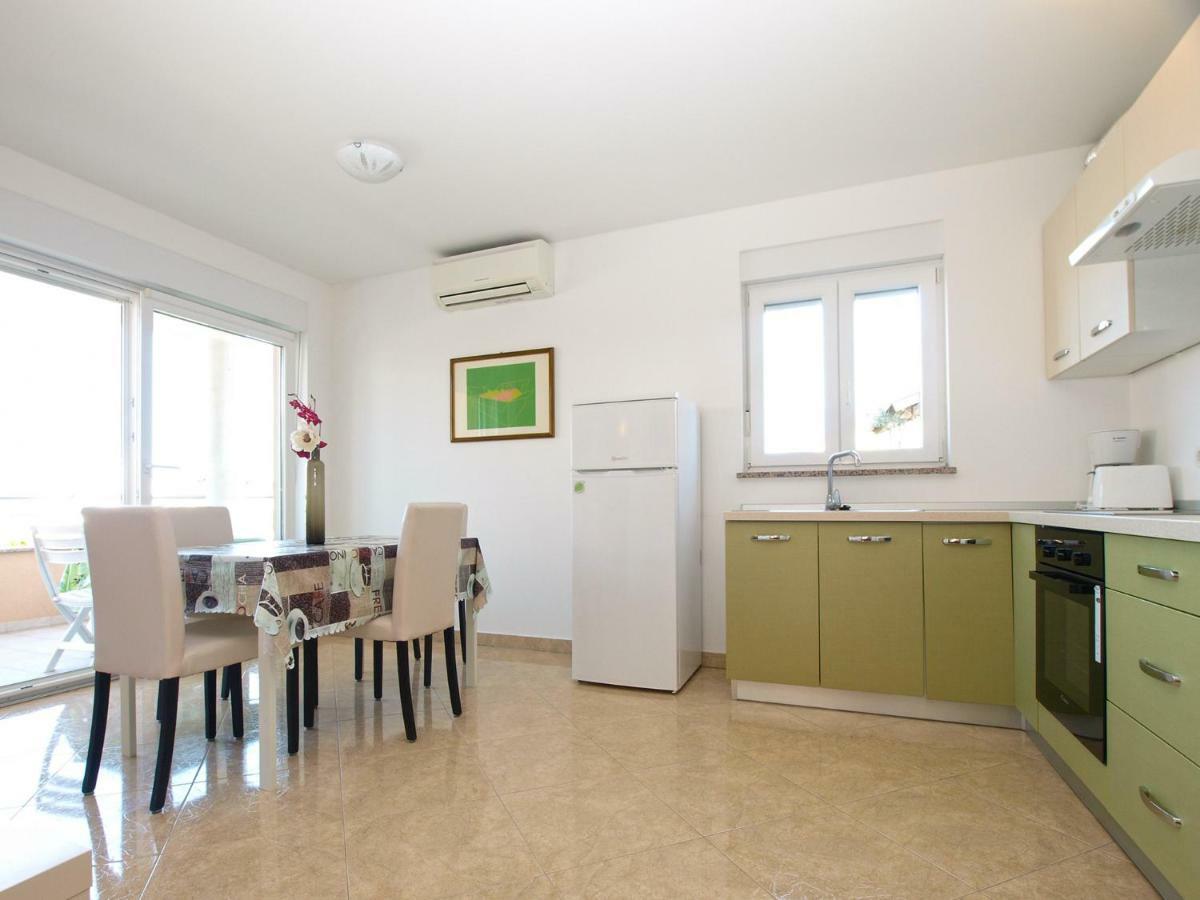 Apartments Majda 1932 Fažana Esterno foto